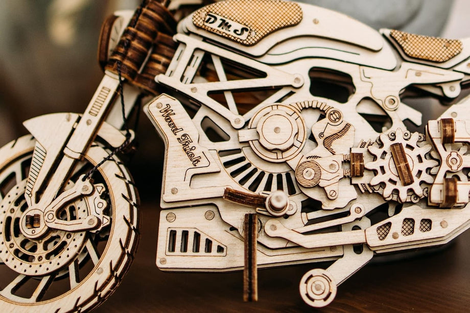 趣味 MECHANICAL DESIGN WORKS I Puzzle 3D mecanic, Motocicleta DMS, WT, lemn, 203 piese | Time 4