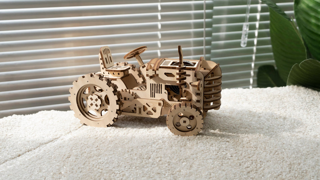 Puzzle 3D, Tractor, ROKR, Lemn, 135 piese - Time 4 Machine